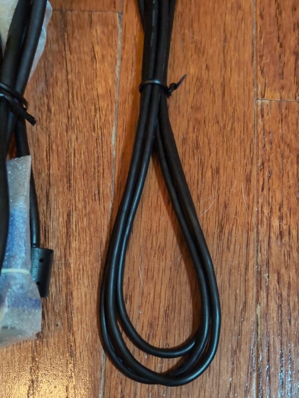 Set of Computer AV Cables DVI VGA 3.5 Stereo Audio NEW - Picture 7 of 7